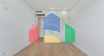 Residential - Condo/Apartment - T2 - Braga (Sao Vicente), Braga - PT