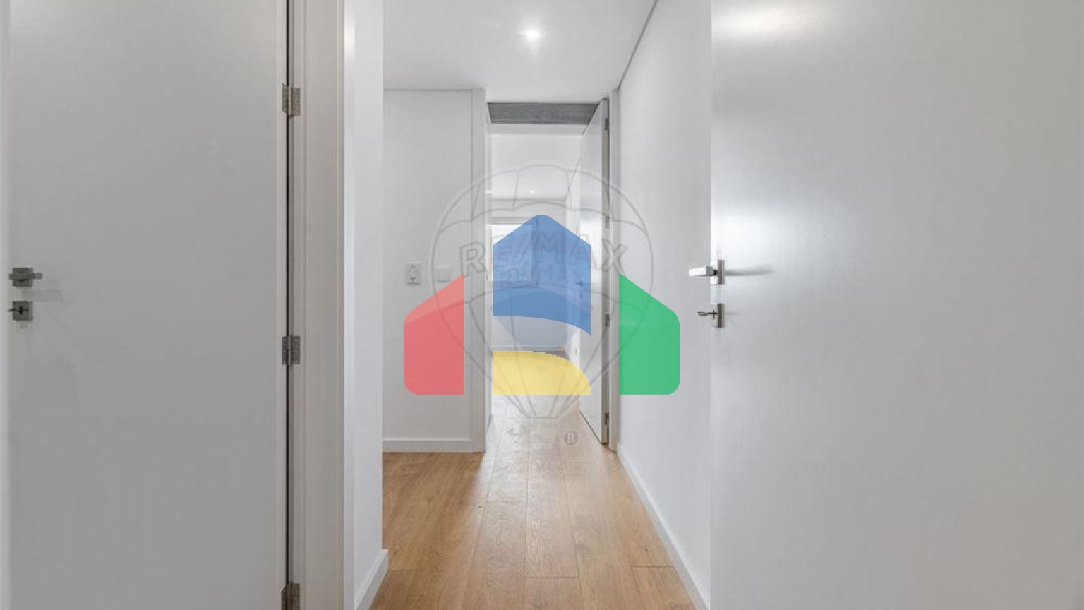 Residential - Condo/Apartment - T2 - Braga (Sao Vicente), Braga - PT