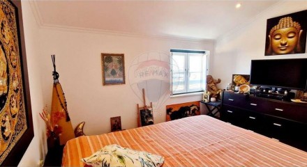 Residential - Condo/Apartment - T2 - Sao Vicente, Lisbon - PT