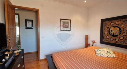 Residential - Condo/Apartment - T2 - Sao Vicente, Lisbon - PT