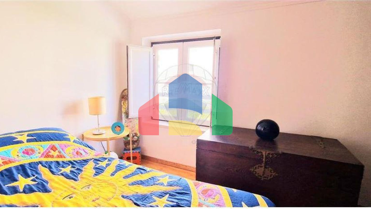 Residential - Condo/Apartment - T2 - Sao Vicente, Lisbon - PT