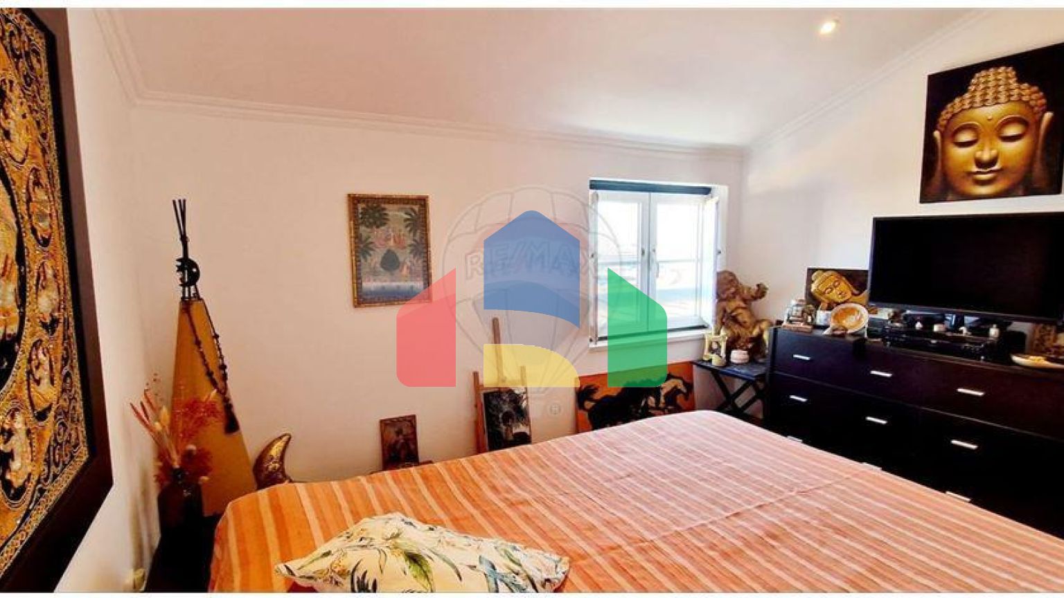 Residential - Condo/Apartment - T2 - Sao Vicente, Lisbon - PT