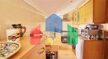 Residential - Condo/Apartment - T2 - Sao Vicente, Lisbon - PT