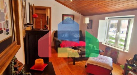 Residential - Condo/Apartment - T2 - Sao Vicente, Lisbon - PT
