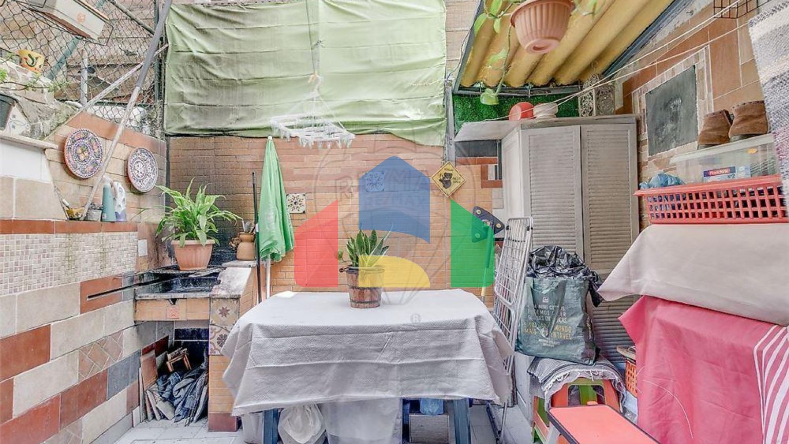 Residential - Condo/Apartment - T2 - Sao Vicente, Lisbon - PT