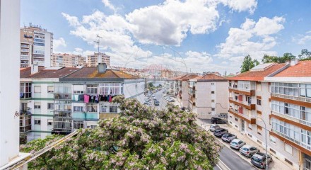 Residential - Condo/Apartment - T3 - Agualva e Mira-Sintra, Sintra - PT