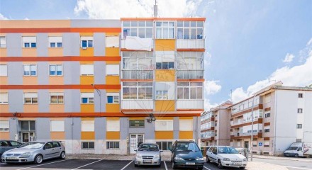 Residential - Condo/Apartment - T3 - Agualva e Mira-Sintra, Sintra - PT