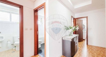 Residential - Condo/Apartment - T3 - Agualva e Mira-Sintra, Sintra - PT
