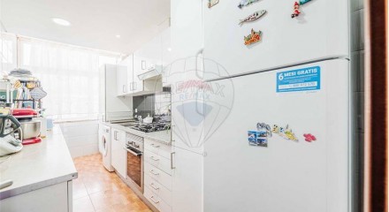 Residential - Condo/Apartment - T3 - Agualva e Mira-Sintra, Sintra - PT