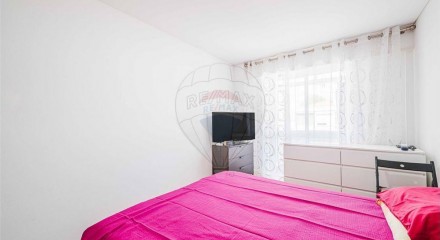 Residential - Condo/Apartment - T3 - Agualva e Mira-Sintra, Sintra - PT