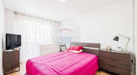 Residential - Condo/Apartment - T3 - Agualva e Mira-Sintra, Sintra - PT