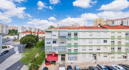 Residential - Condo/Apartment - T3 - Agualva e Mira-Sintra, Sintra - PT