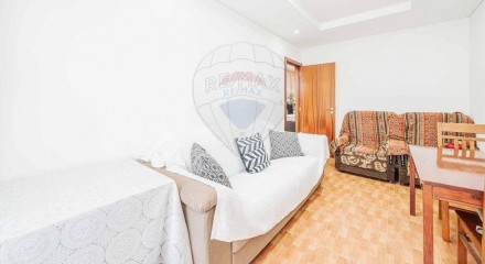 Residential - Condo/Apartment - T3 - Agualva e Mira-Sintra, Sintra - PT