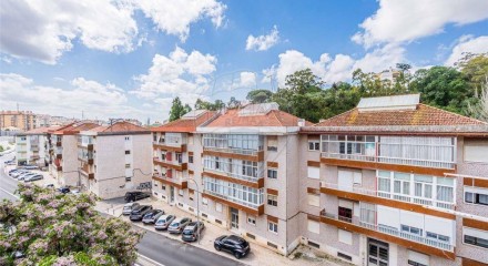Residential - Condo/Apartment - T3 - Agualva e Mira-Sintra, Sintra - PT