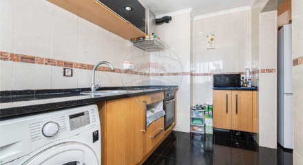 Residential - Condo/Apartment - T5 - Agualva e Mira-Sintra, Sintra - PT