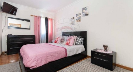 Residential - Condo/Apartment - T5 - Agualva e Mira-Sintra, Sintra - PT