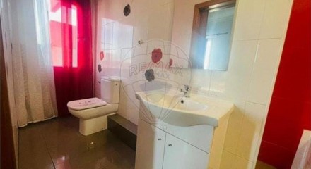 Residential - Condo/Apartment - T5 - Agualva e Mira-Sintra, Sintra - PT