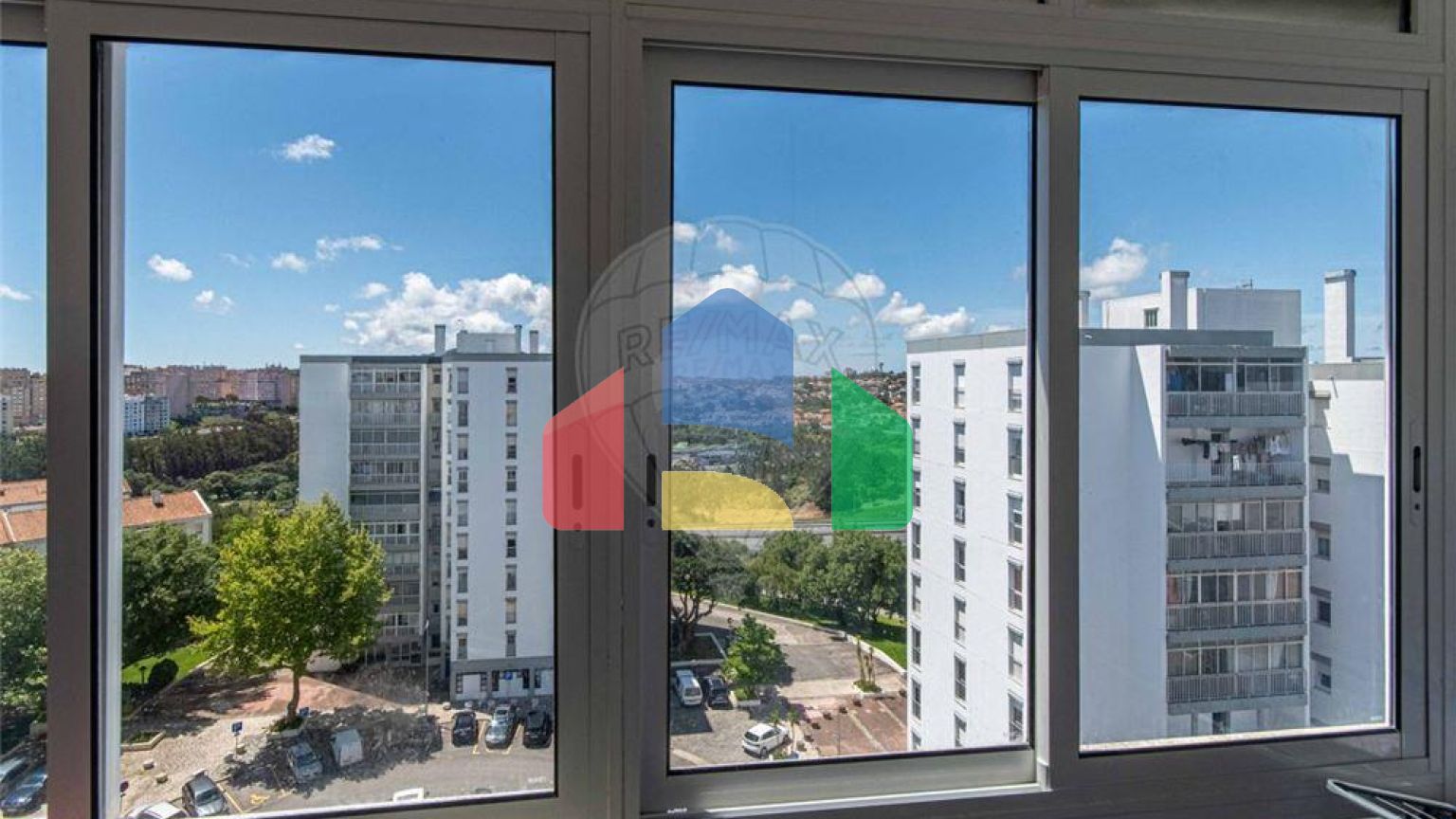 Residential - Condo/Apartment - T5 - Agualva e Mira-Sintra, Sintra - PT