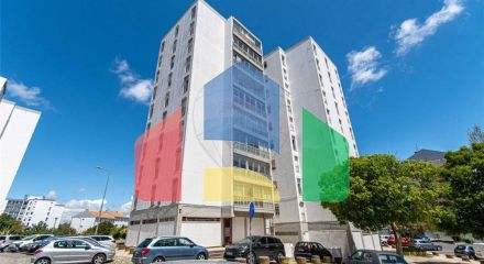 Residential - Condo/Apartment - T5 - Agualva e Mira-Sintra, Sintra - PT