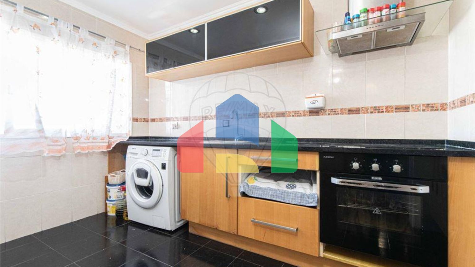 Residential - Condo/Apartment - T5 - Agualva e Mira-Sintra, Sintra - PT