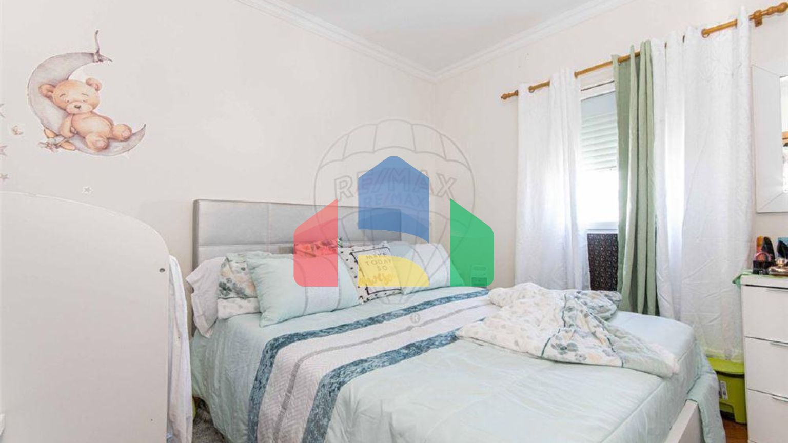 Residential - Condo/Apartment - T5 - Agualva e Mira-Sintra, Sintra - PT