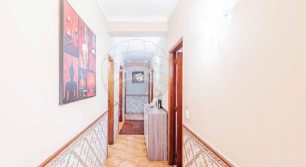 Residential - Condo/Apartment - T2 - Agualva e Mira-Sintra, Sintra - PT