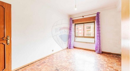Residential - Condo/Apartment - T2 - Agualva e Mira-Sintra, Sintra - PT