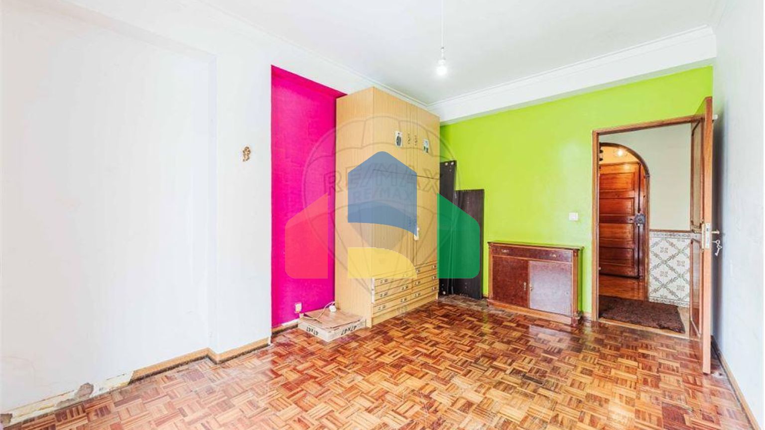 Residential - Condo/Apartment - T2 - Agualva e Mira-Sintra, Sintra - PT