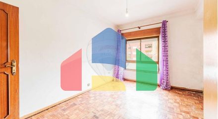 Residential - Condo/Apartment - T2 - Agualva e Mira-Sintra, Sintra - PT