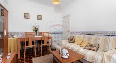 Residential - Condo/Apartment - T1 - Agualva e Mira-Sintra, Sintra - PT