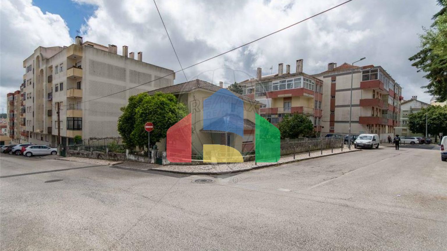 Residential - Condo/Apartment - T1 - Agualva e Mira-Sintra, Sintra - PT