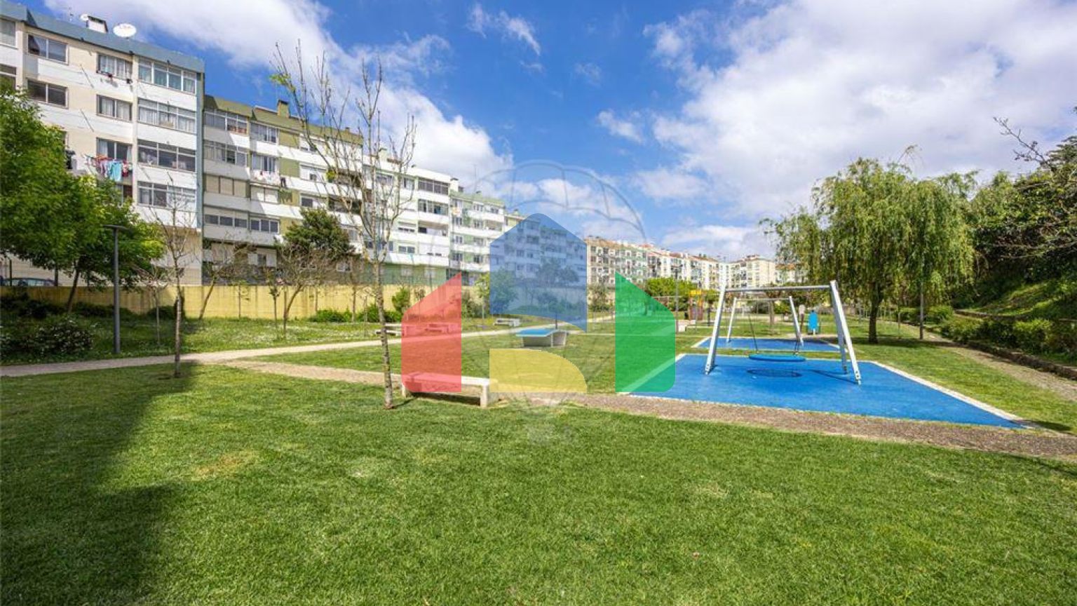 Residential - Condo/Apartment - T3 - Agualva e Mira-Sintra, Sintra - PT