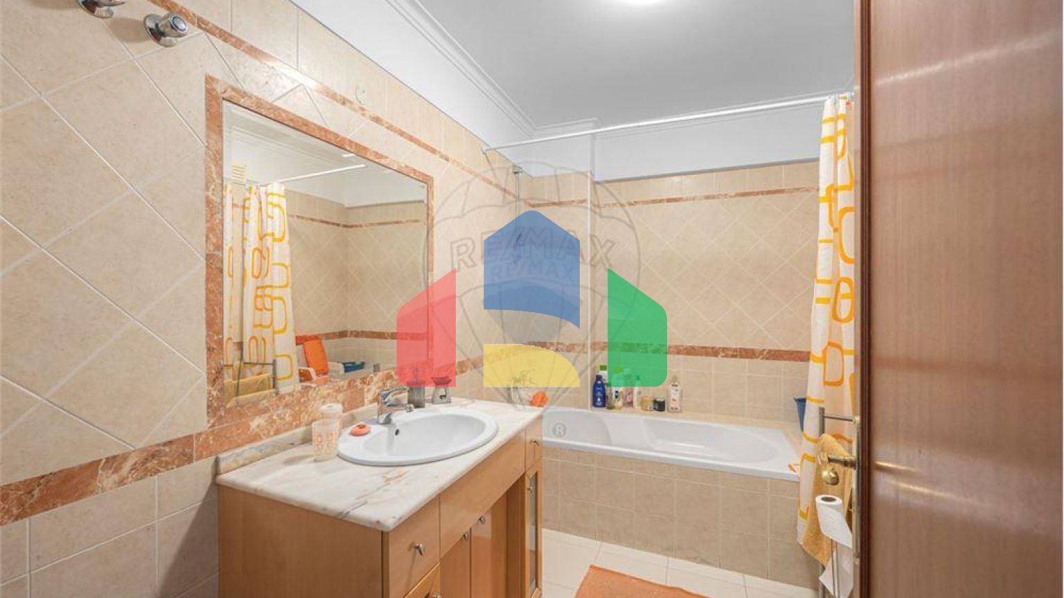 Residential - Condo/Apartment - T3 - Agualva e Mira-Sintra, Sintra - PT