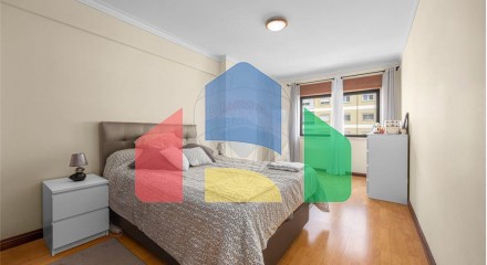 Residential - Condo/Apartment - T3 - Agualva e Mira-Sintra, Sintra - PT