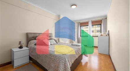 Residential - Condo/Apartment - T3 - Agualva e Mira-Sintra, Sintra - PT