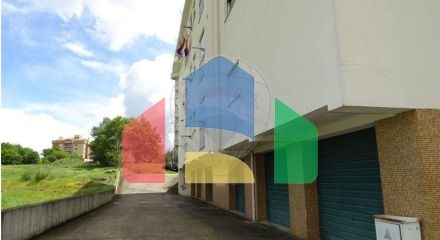 Residential - Condo/Apartment - T4 - Viseu, Viseu - PT