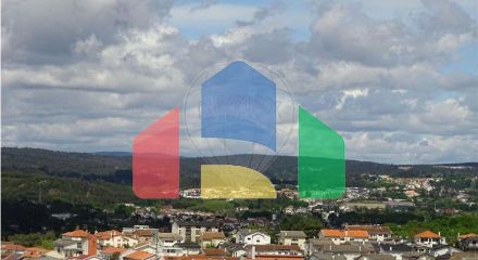 Residential - Condo/Apartment - T4 - Viseu, Viseu - PT