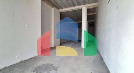 Commercial - Commercial/Retail - Viseu, Viseu - PT