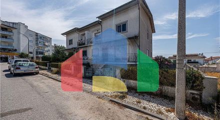 Residential - Single Family Home - T4 - Viseu, Viseu - PT