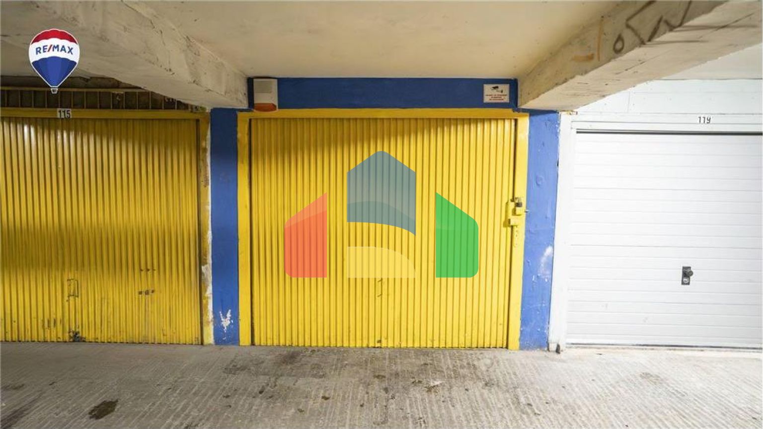 Residential - Garage - Bratislava, Slovakia - SK