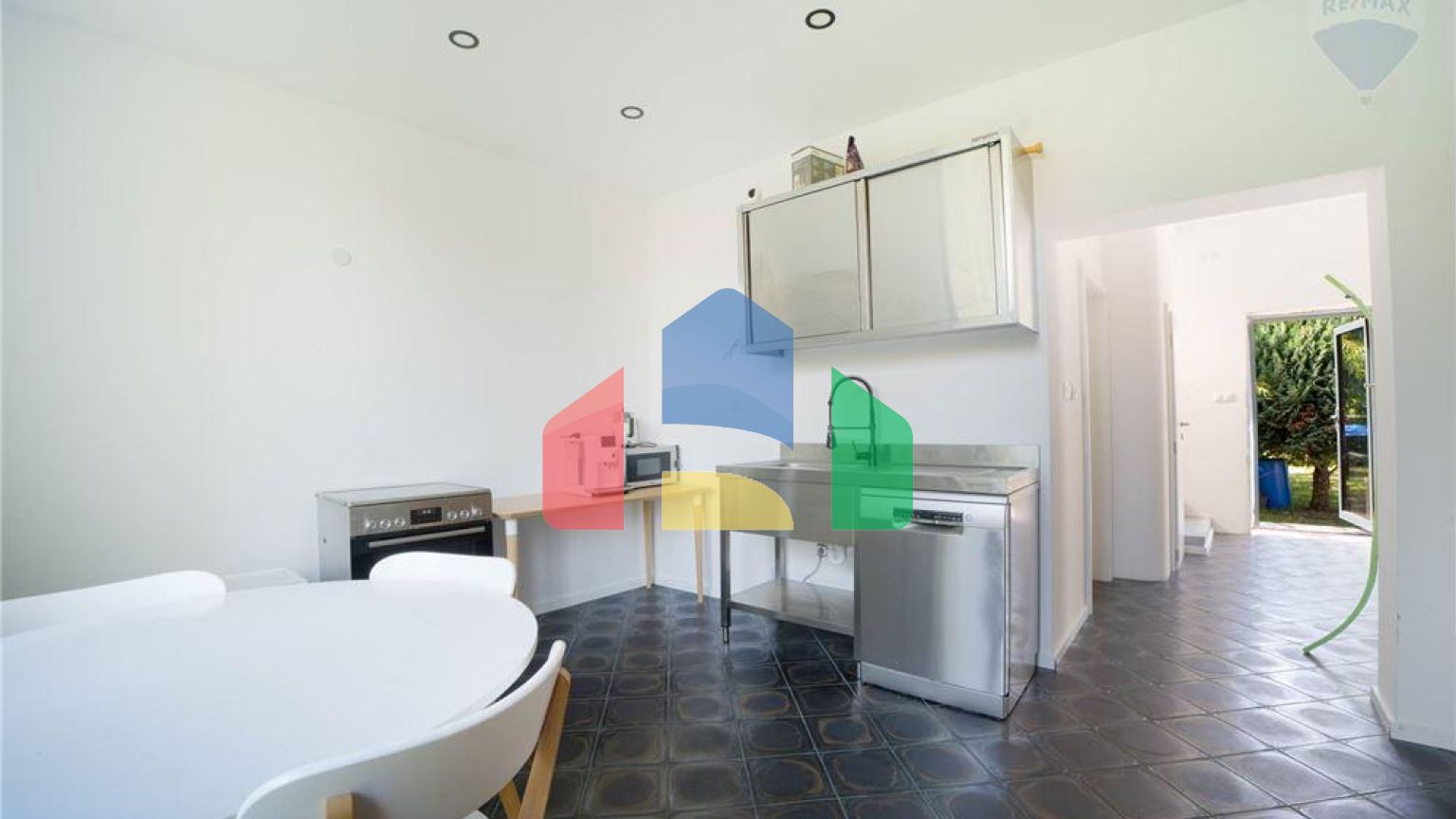 Commercial - Office - Bratislava, Slovakia - SK