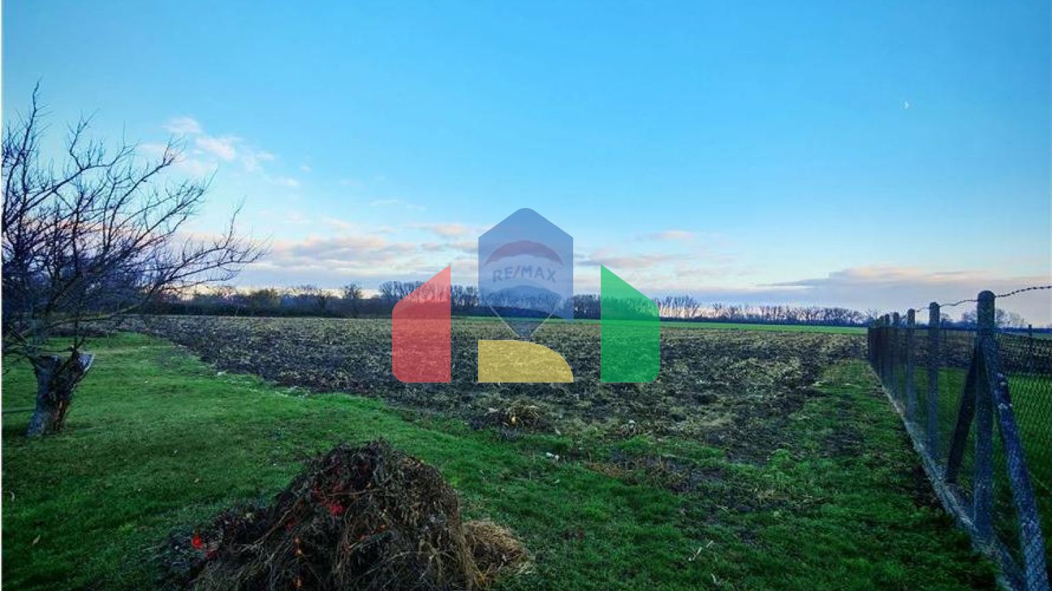 Residential - Plot of Land Expectation to Build - Galanta, Slovakia - SK