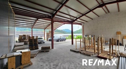 Commercial - Store with Apt/Office - Celje, Savinjska Region - SI