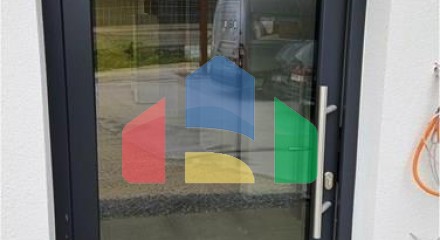 Commercial - Store with Apt/Office - Celje, Savinjska Region - SI
