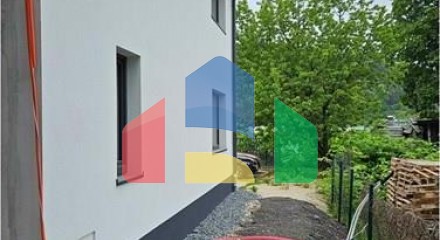 Commercial - Store with Apt/Office - Celje, Savinjska Region - SI