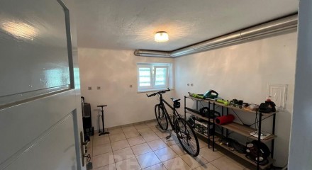 Residential - Cottage - Celje, Savinjska Region - SI