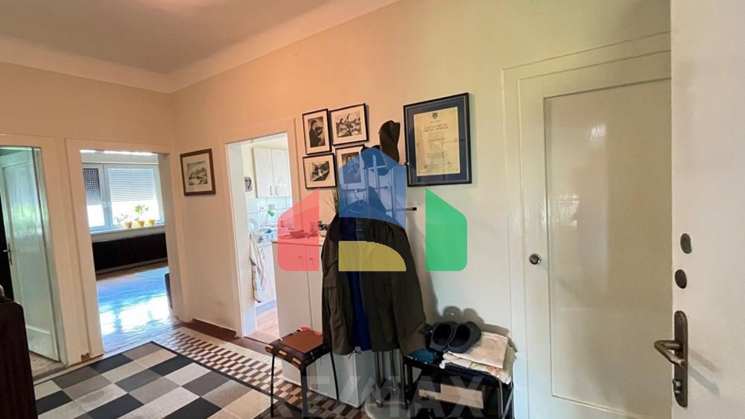 Residential - Cottage - Celje, Savinjska Region - SI