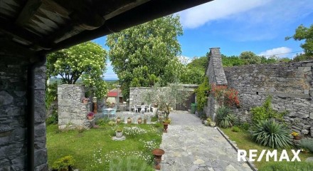 Residential - Cottage - Sezana, South Primorska region - SI