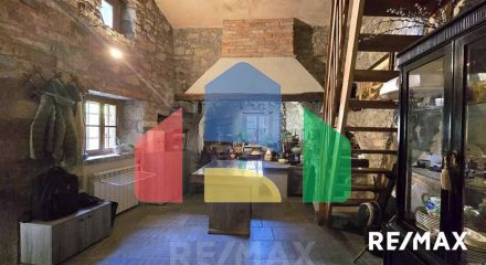 Residential - Cottage - Sezana, South Primorska region - SI