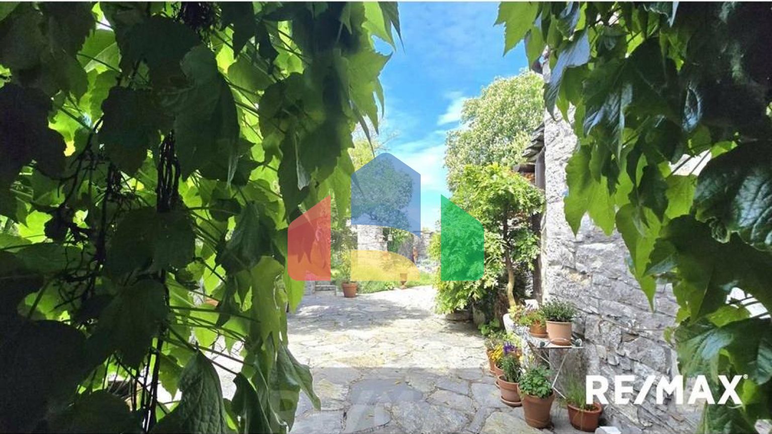 Residential - Cottage - Sezana, South Primorska region - SI